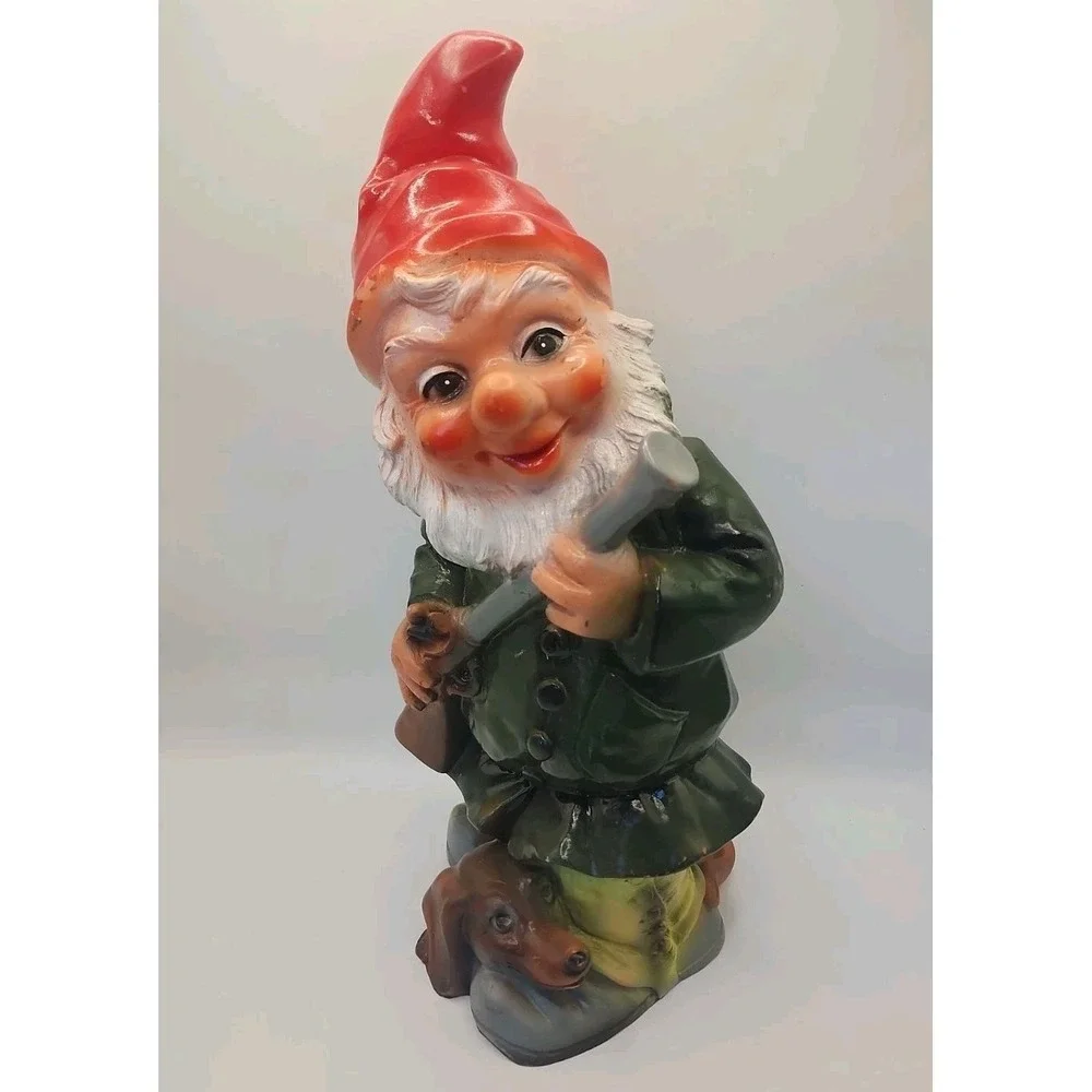 Hunting Cortolan 1960s Garden Gnome 13